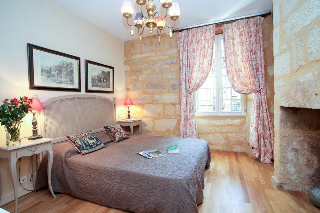 In Sarlat Luxury Rentals, Medieval Center - Maison Fenelon Eksteriør bilde
