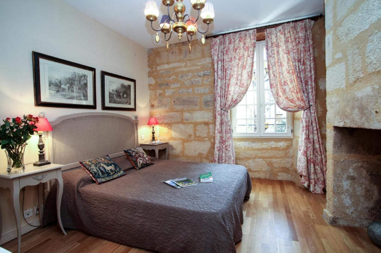 In Sarlat Luxury Rentals, Medieval Center - Maison Fenelon Eksteriør bilde